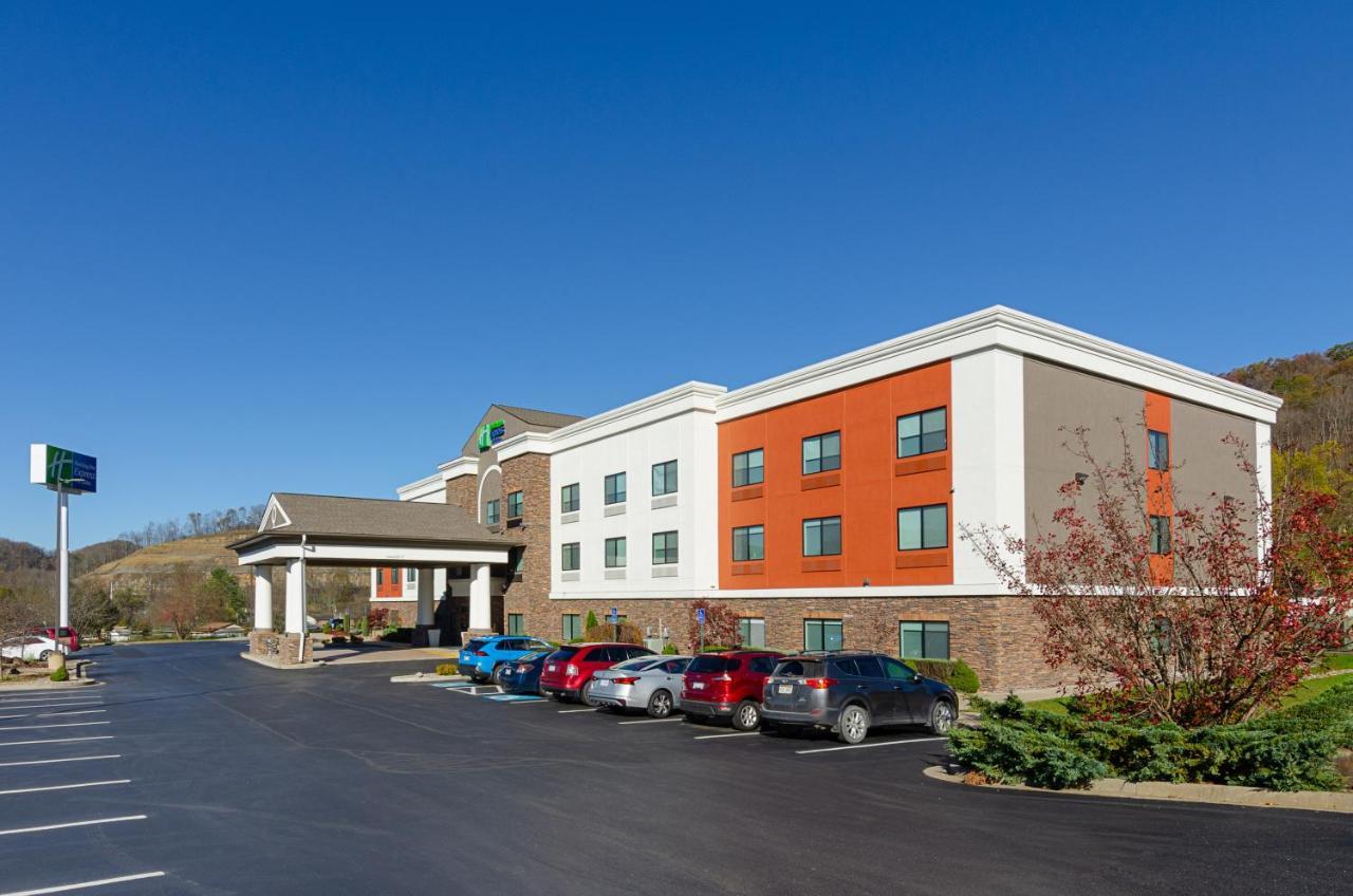 Holiday Inn Express Hotel & Suites Weston By Ihg Exterior photo